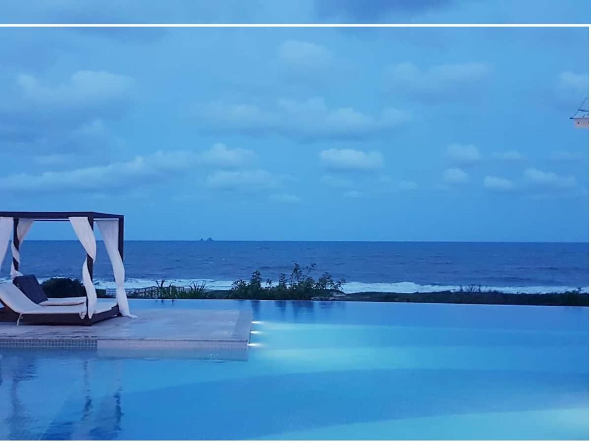 Ape Estilo Resort C/ Pe Na Areia E Vista Mar, Proximo Ao Beto Carrero Писаррас Экстерьер фото