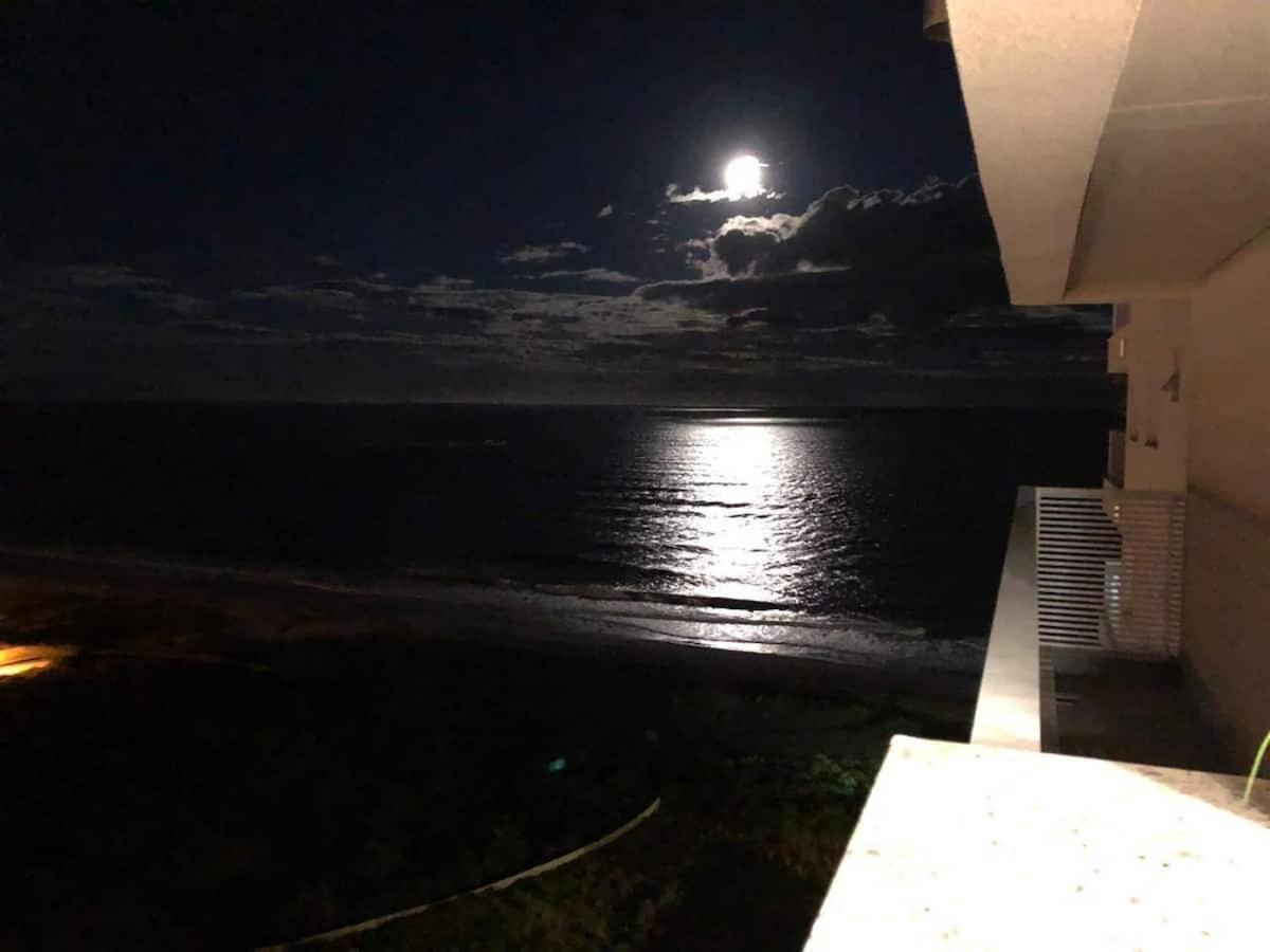 Ape Estilo Resort C/ Pe Na Areia E Vista Mar, Proximo Ao Beto Carrero Писаррас Экстерьер фото